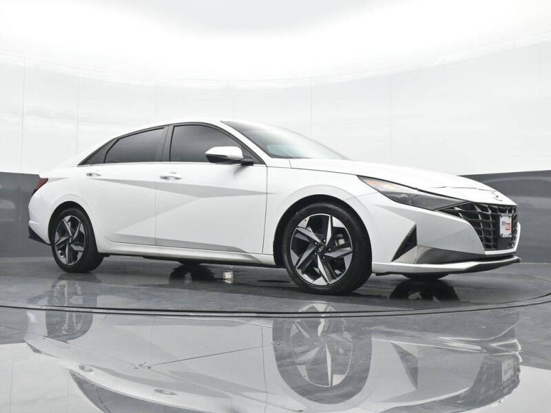 2022 Hyundai Elantra