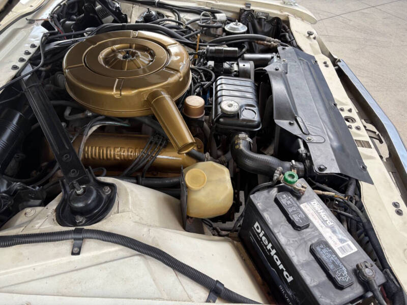 1964 Ford Thunderbird