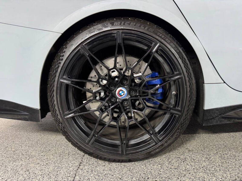 2022 BMW M3