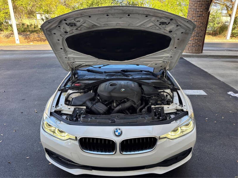 2018 BMW 3 Series 330i