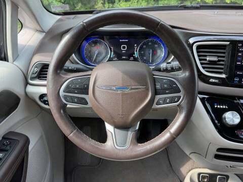 2019 Chrysler Pacifica Touring L