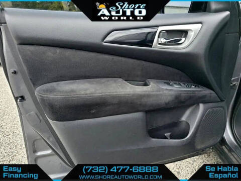 2015 Nissan Pathfinder