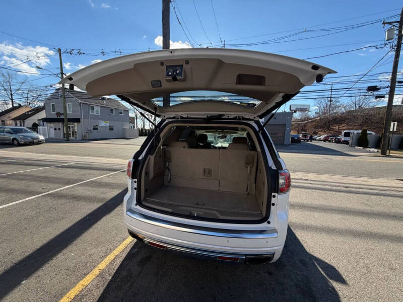 2016 GMC Acadia Denali