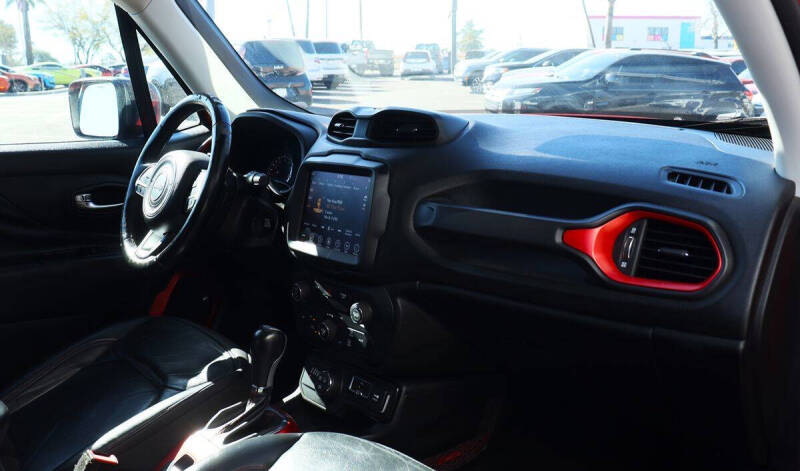 2019 Jeep Renegade Trailhawk