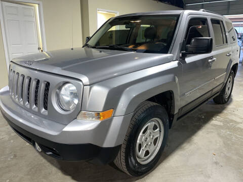 2015 Jeep Patriot for sale at Safe Trip Auto Sales in Dallas TX
