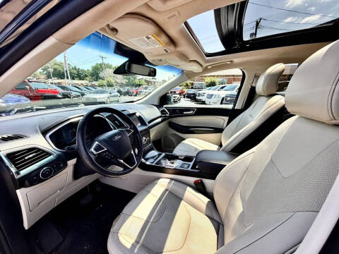2019 Ford Edge Titanium