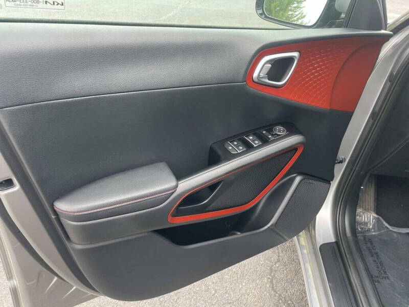 2023 Kia Soul GT-Line