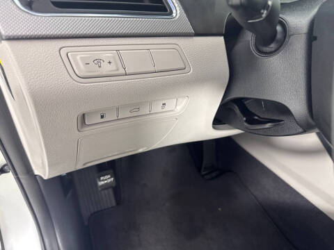 2016 Hyundai Sonata Hybrid SE