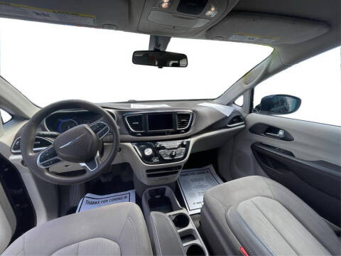 2019 Chrysler Pacifica LX