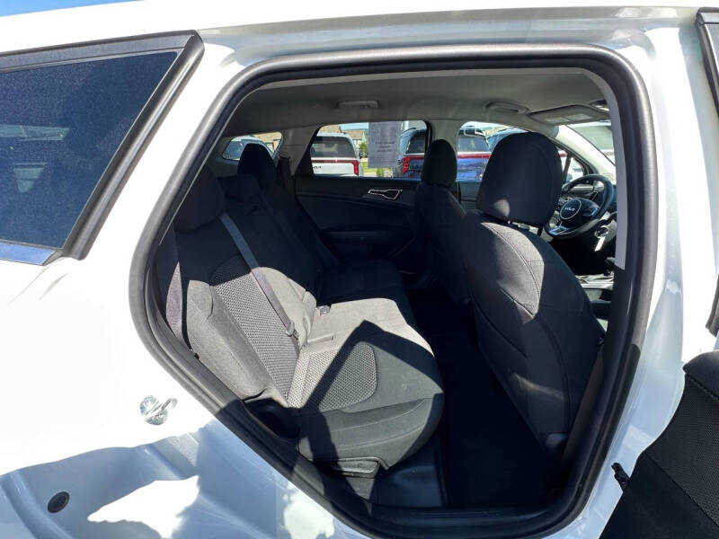 2023 Kia Sportage LX