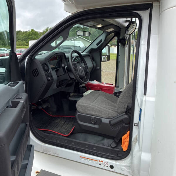 2012 Ford F-550 Super Duty