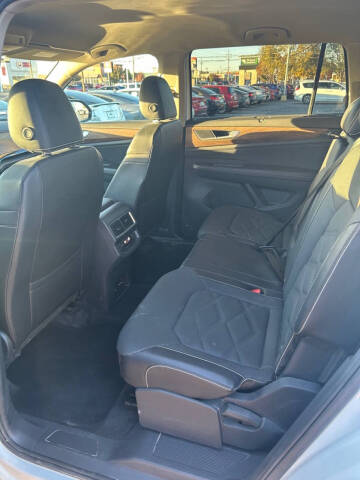 2024 Volkswagen Atlas SE