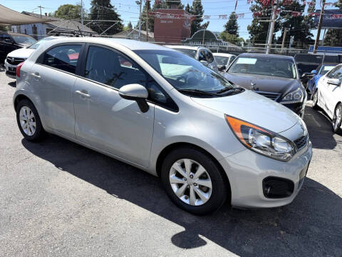 2013 Kia Rio 5-Door EX