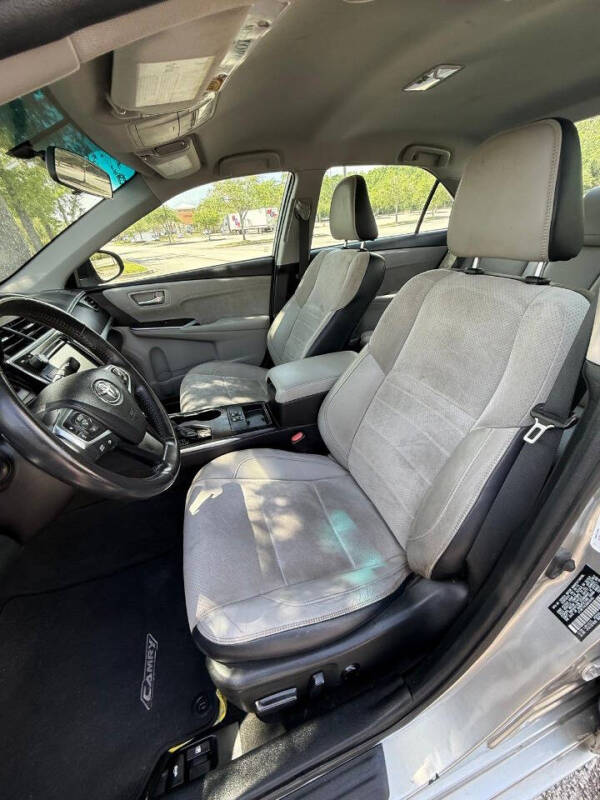 2017 Toyota Camry XSE