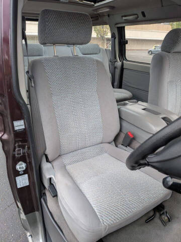 1996 Mazda Bongo Friendee