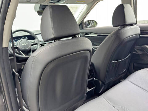 2024 Kia Seltos EX