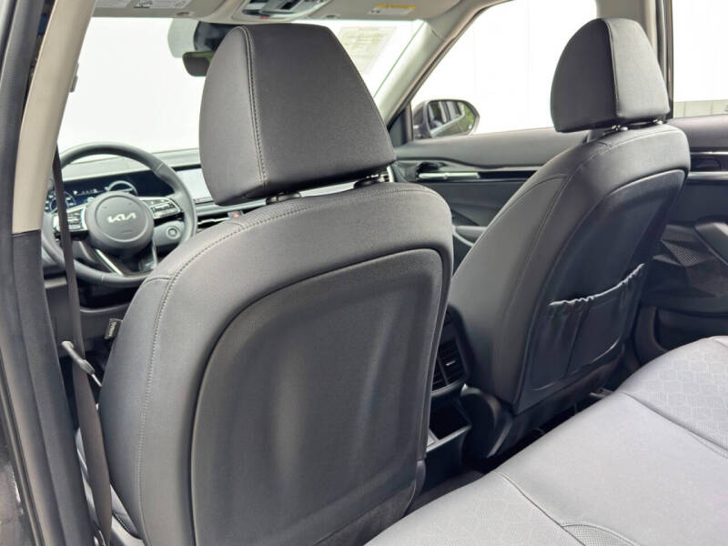2024 Kia Seltos EX