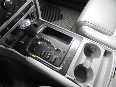 2007 Jeep Commander Sport