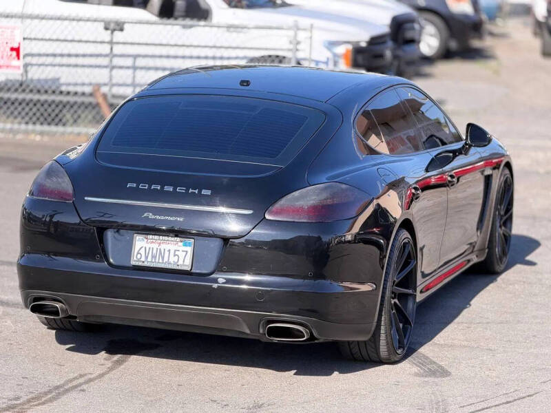 2012 Porsche Panamera