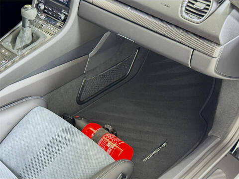 2024 Porsche 718 Cayman GT4 RS