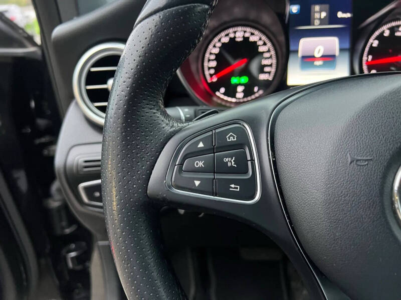 2017 Mercedes-Benz GLC GLC 300