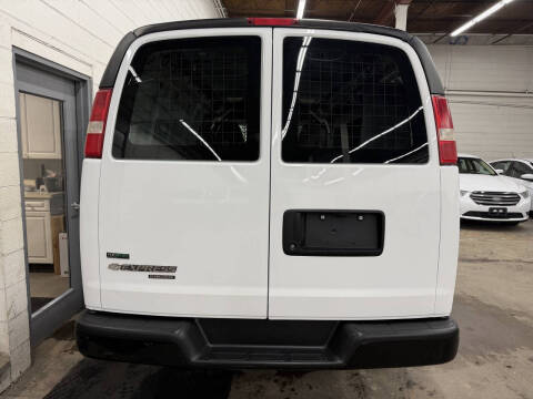2011 Chevrolet Express 2500