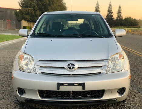 2005 Scion xA for sale at MR AUTOS in Modesto CA