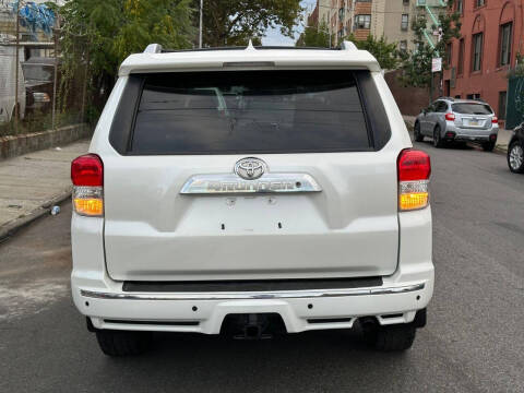 2013 Toyota 4Runner SR5