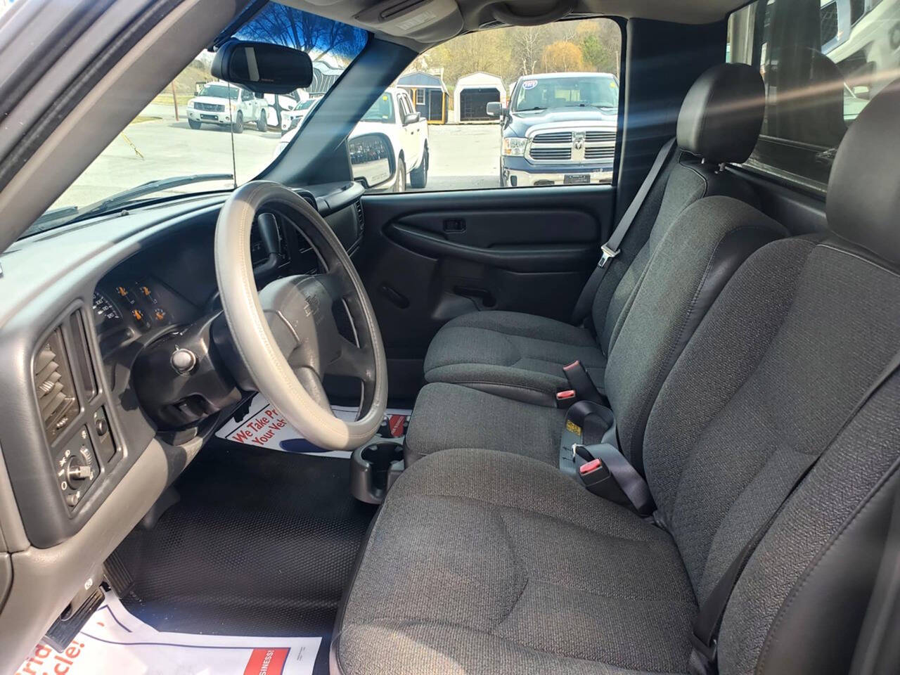 2003 Chevrolet Silverado 1500 for sale at Auto Energy in Lebanon, VA