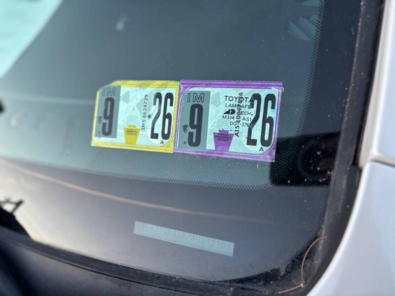 2004 Toyota Camry Solara SE