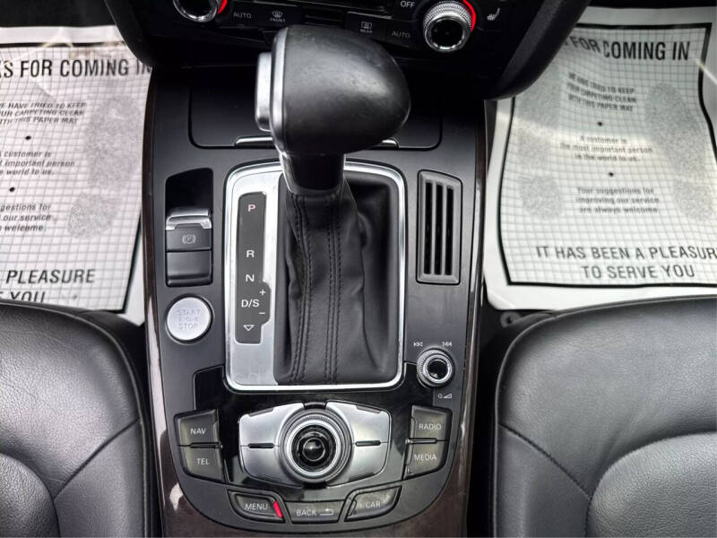 2016 Audi A4 2.0T quattro Premium Plus