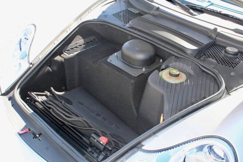 2003 Porsche 911