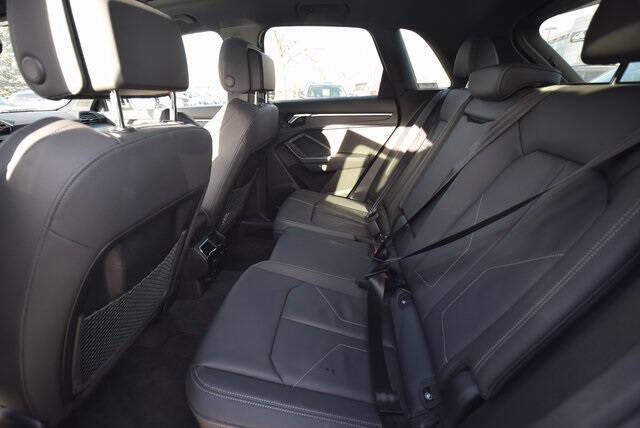 2025 Audi Q3 quattro S line Premium 45 TFSI