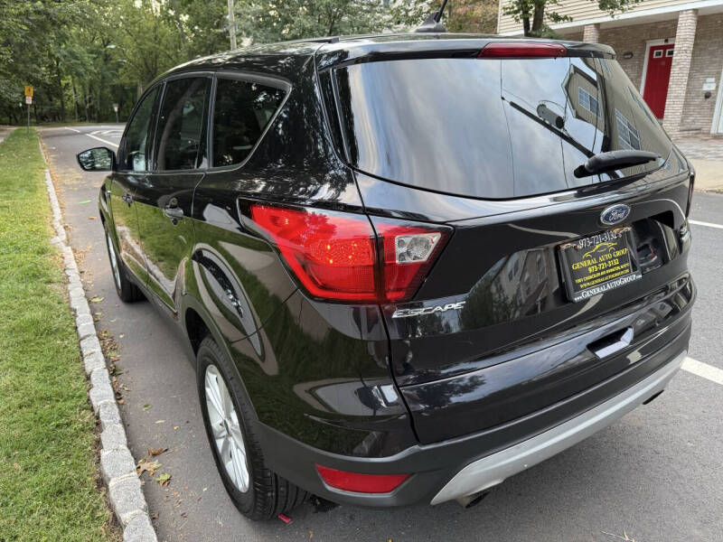 2019 Ford Escape SE