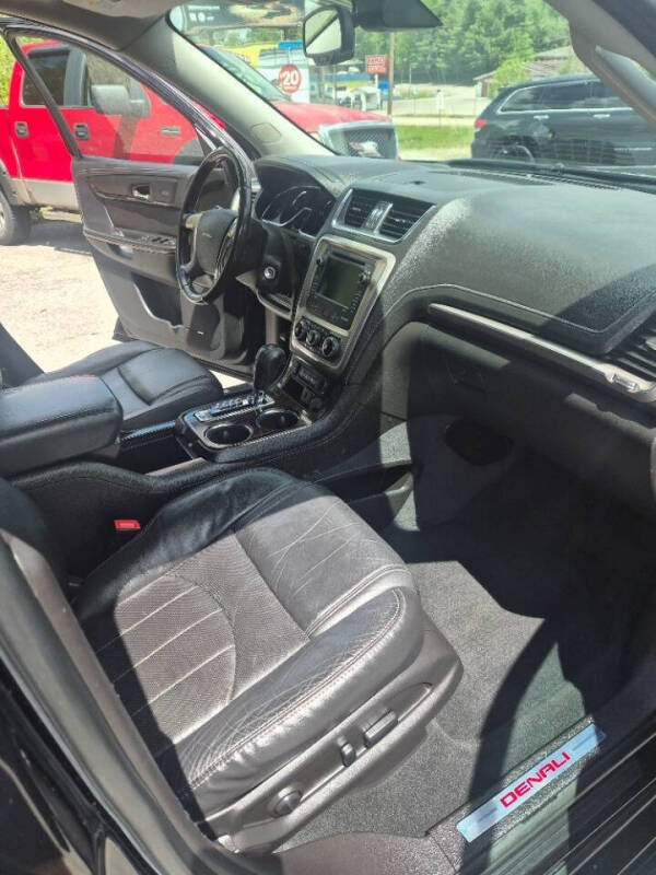 2016 GMC Acadia Denali