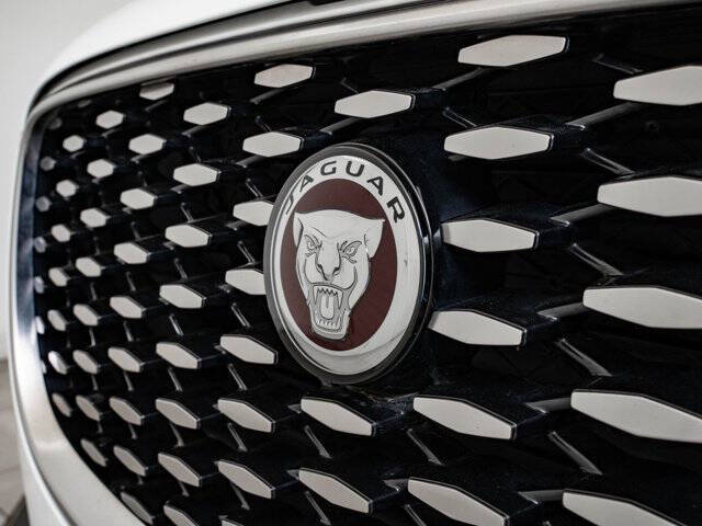 2023 Jaguar F-PACE P250 S