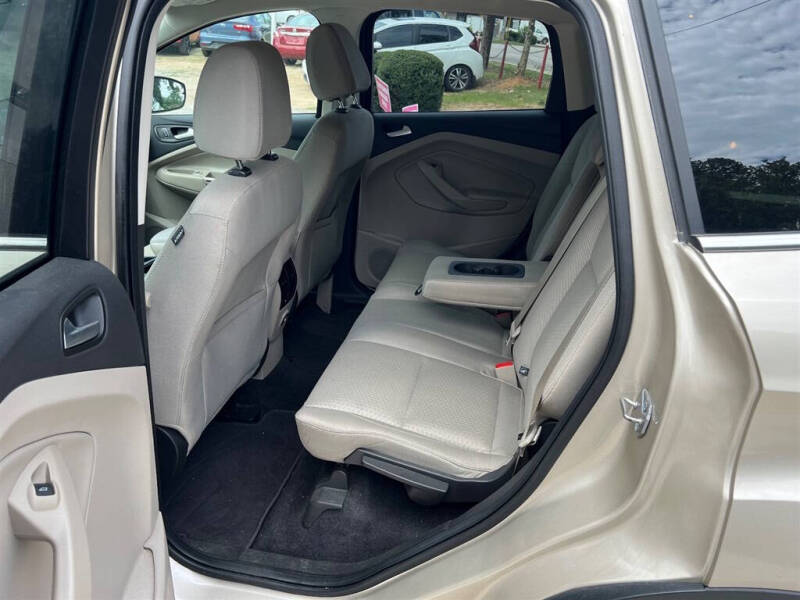 2017 Ford Escape SE