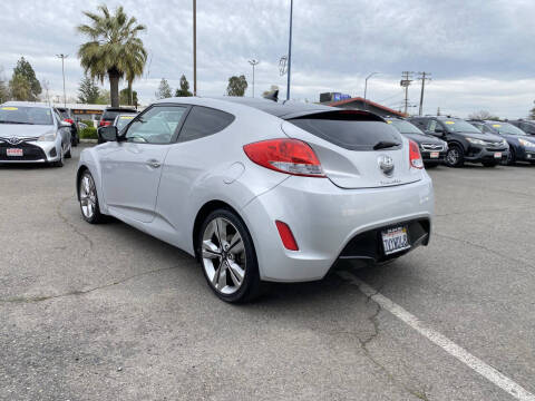 2016 Hyundai Veloster