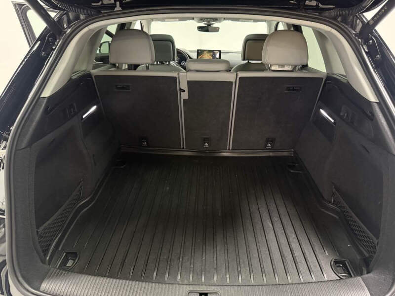 2021 Audi Q5 quattro Premium Plus 45 TFSI