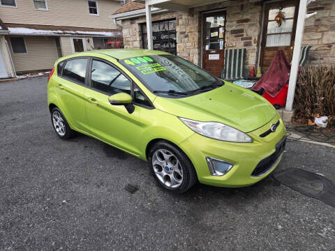 2011 Ford Fiesta SES