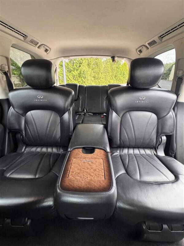 2011 Infiniti QX56
