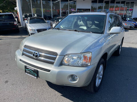 2007 Toyota Highlander Hybrid for sale at APX Auto Brokers in Edmonds WA