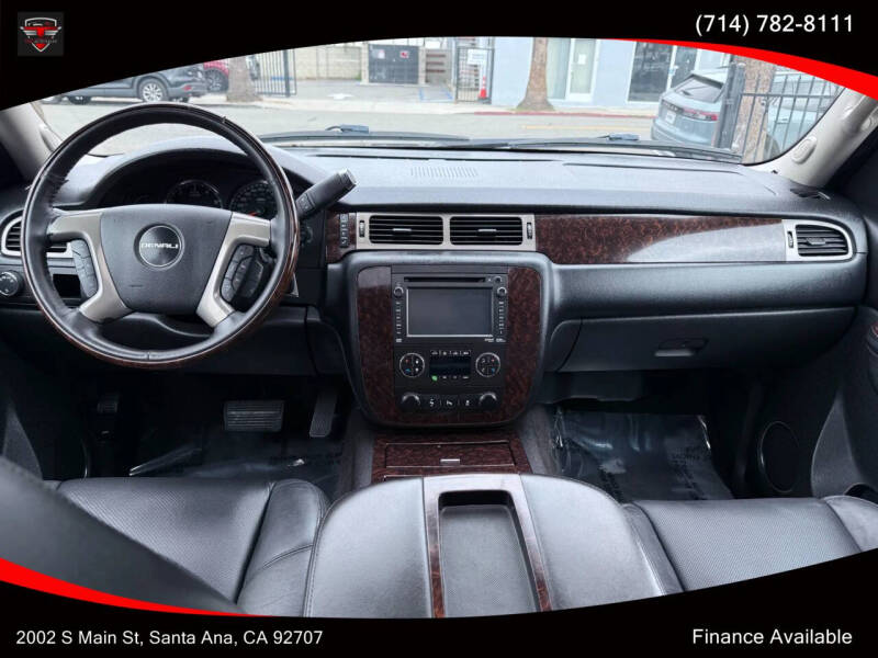 2013 GMC Yukon XL Denali