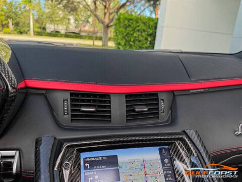 2016 Lamborghini Aventador LP 700-4