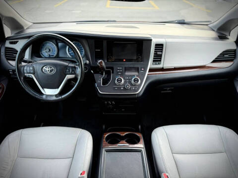 2017 Toyota Sienna