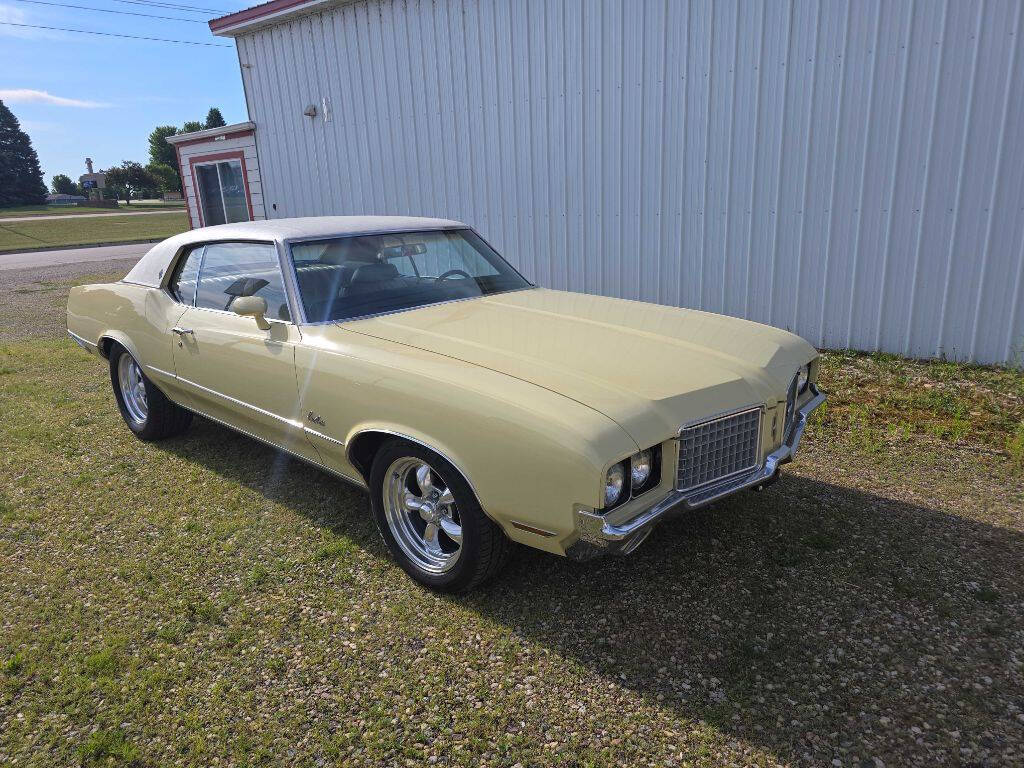 1972 Oldsmobile Cutlass Supreme 1