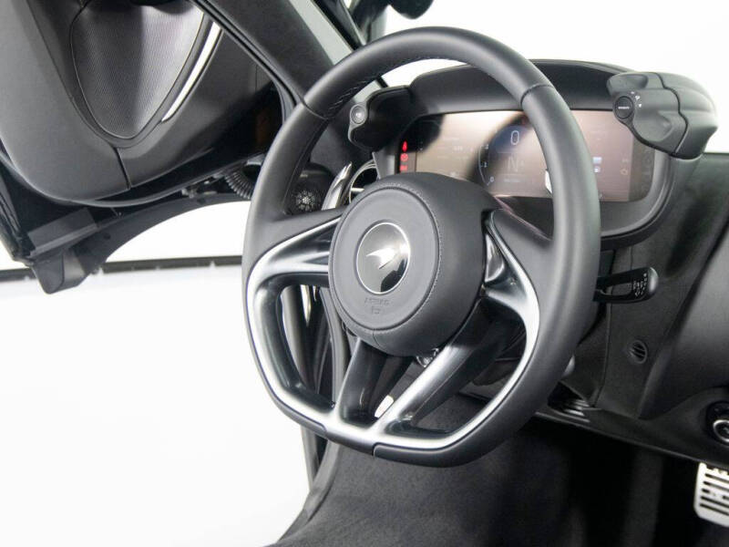 2027 McLaren 750S Spider