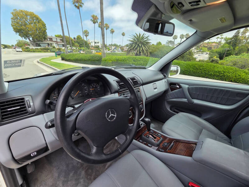 2004 Mercedes-Benz M-Class ML 350
