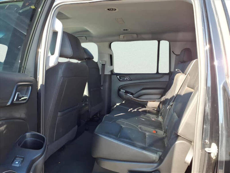 2020 Chevrolet Suburban LT