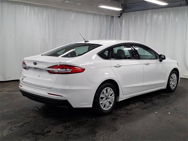 2019 Ford Fusion S